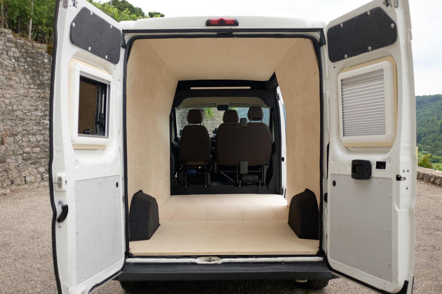 Conversion system - for FIAT Ducato or equivalent