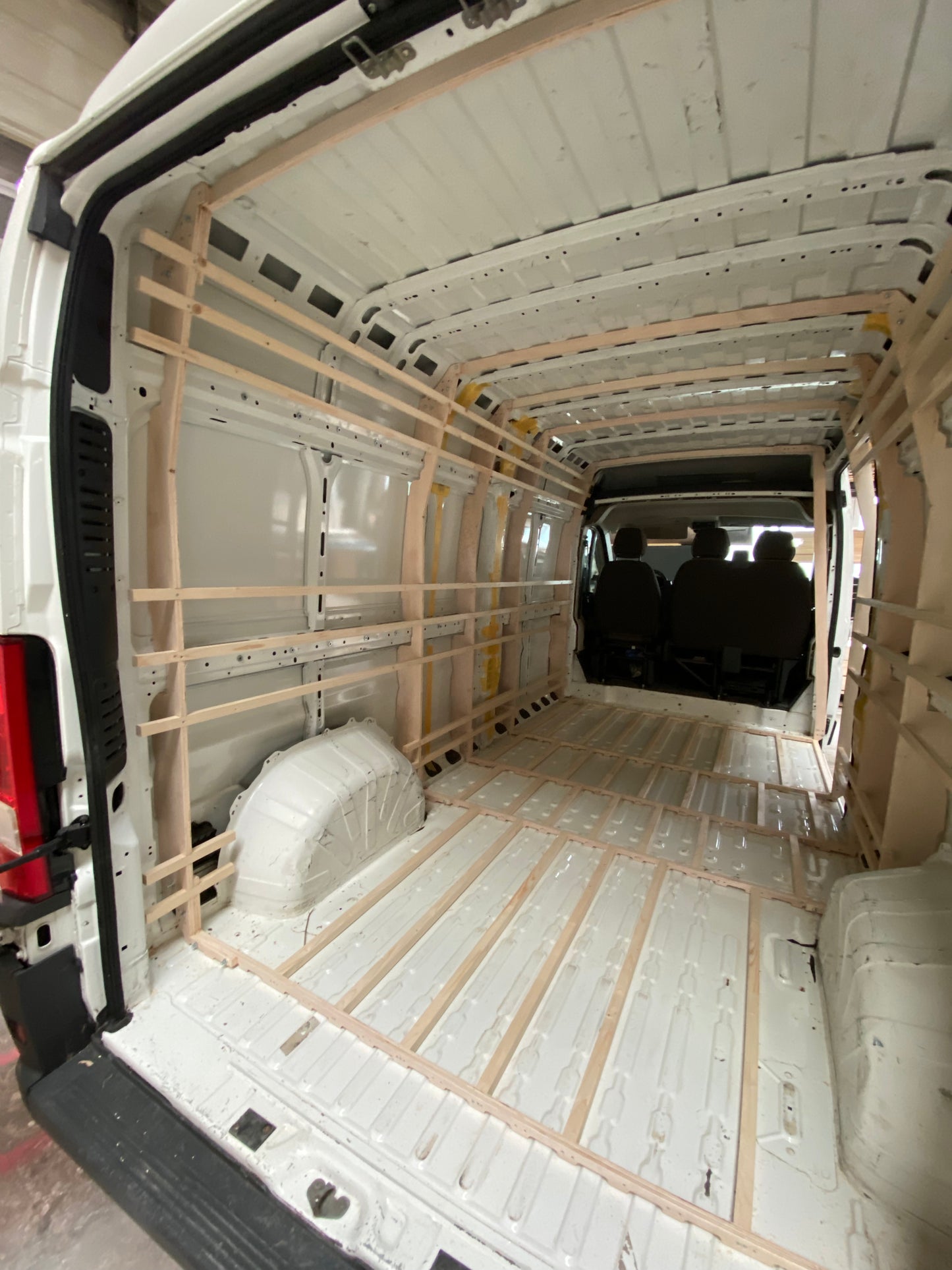 Conversion system - for FIAT Ducato or equivalent